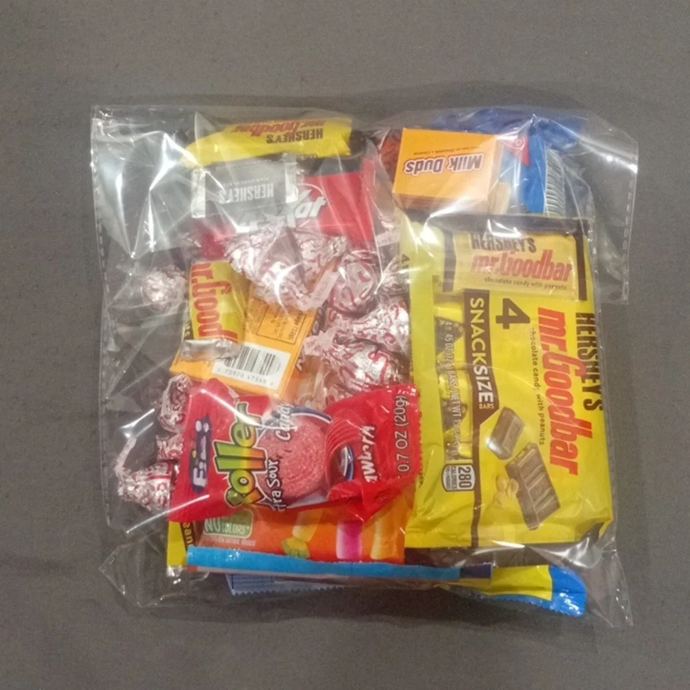 Assorted Candy Bundle 🍭 | ½ lb Sweet Mix – Ideal for Kids, Parties & Gifts”